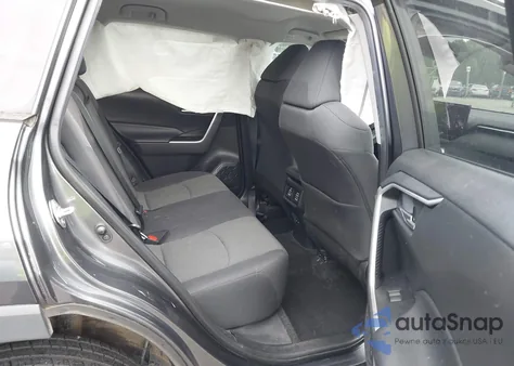 2021 Toyota Rav4 Xle z USA, uszkodzony, nr VIN 2T3W1RFV9MC113544